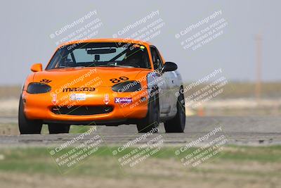 media/Oct-25-2025-CalClub SCCA (Sat) [[34c778dfbe]]/Group 4/Qualifying/